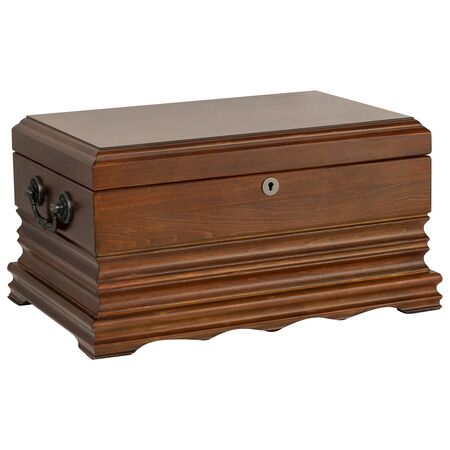 125 Count Tradition Humidor - Closed Side View